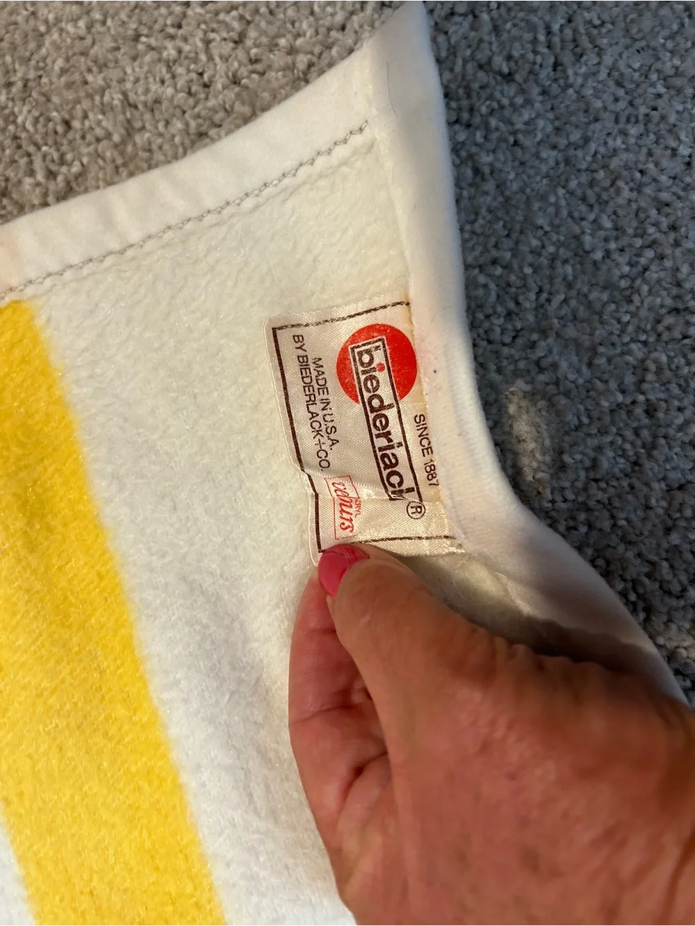 Biederlack White Throw with Yellow Stripe